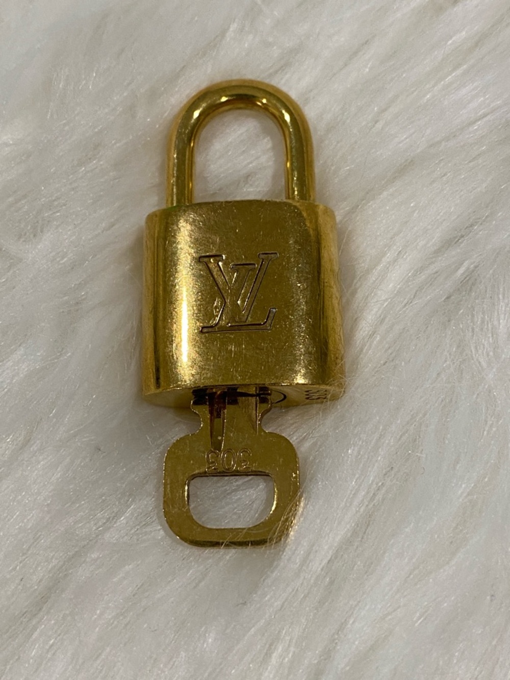 Louis Vuitton Gold-tone LV Padlock and Key Set #303